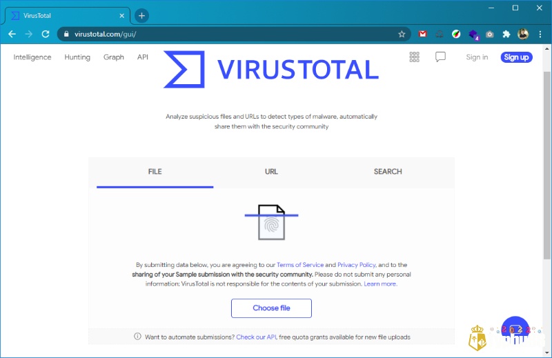 Sử dụng các công cụ trực tuyến như VirusTotal để phân tích file APK hoặc file cài đặt Among Us