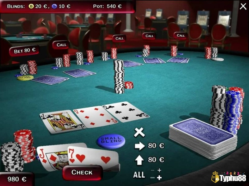 Một chiến thuật poker texas hold'em quan trọng khác là kiểm soát kích thước pot (tổng tiền cược)
