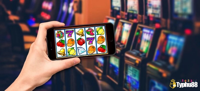 Thuật ngữ quan trọng như Reels, Paylines, RTP giúp người chơi hiểu rõ luật chơi