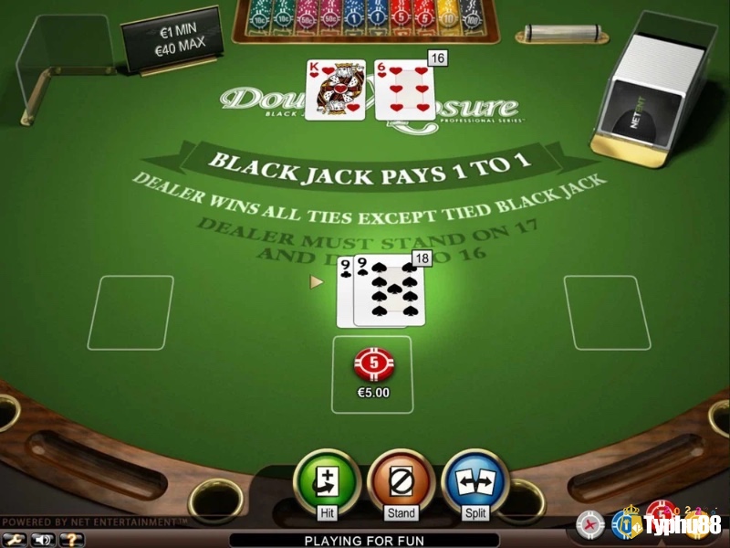 Người chơi nên luôn split A và 8, cân nhắc tình huống dealer trước khi split các cặp khác trong Double Exposure Blackjack