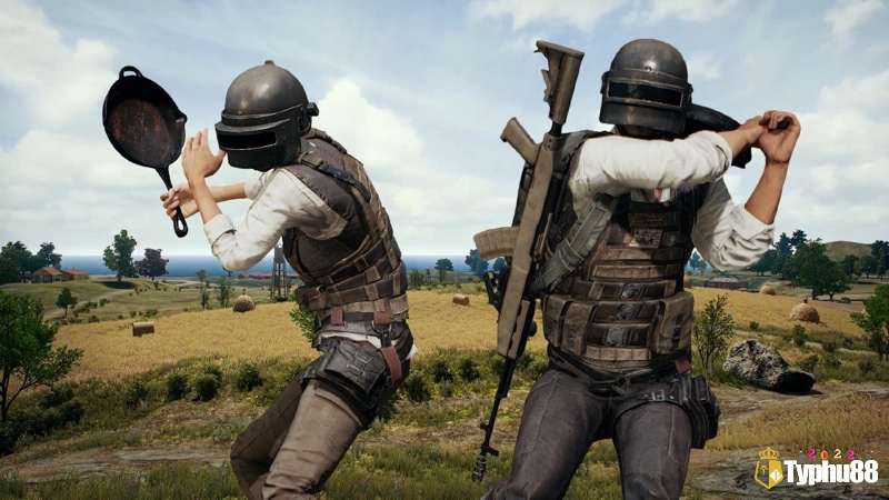 Nhiều game online nhiều người chơi nhất áp dụng mô hình free-to-play kèm microtransaction để thu hút người chơi và duy trì doanh thu ổn định