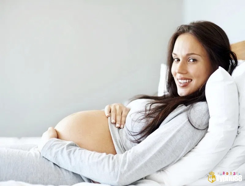 Nằm mơ người thân có bầu cho thấy gia đình hạnh phúc