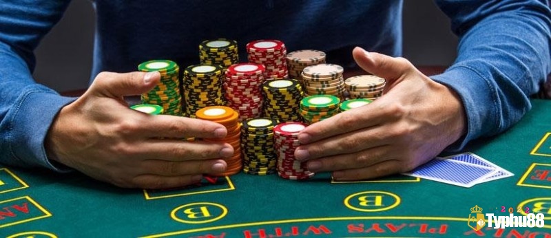 Áp dụng các chiến thuật chơi Baccarat giúp người chơi tối ưu hóa cơ hội thắng