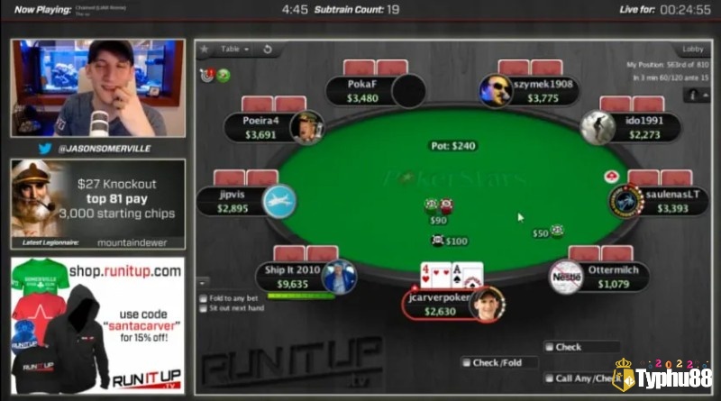 Live poker online có dealer thật chia bài, điều này ảnh hưởng đáng kể đến chiến lược chơi