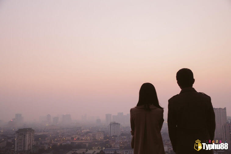 Giấc mơ gặp lại người yêu cũ có ý nghĩa bạn dễ xúc động và suy nghĩ quá nhiều